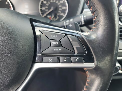 Certified 2024 Nissan Altima 2.5 SR FWD image 19