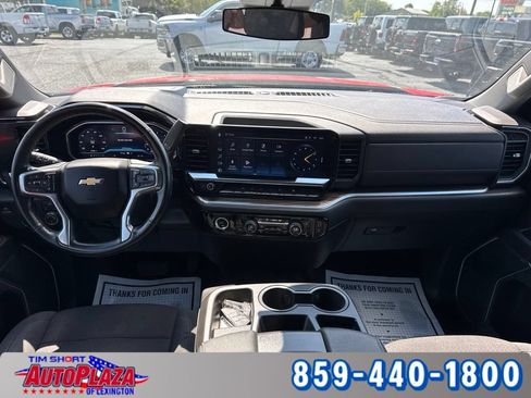 Used 2024 Chevrolet Silverado 1500 LT AWD/4WD image 30