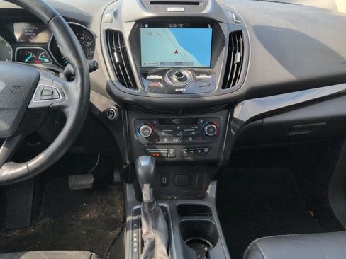 Used 2017 Ford Escape Titanium w/ Equipment Group 301A AWD/4WD image 11