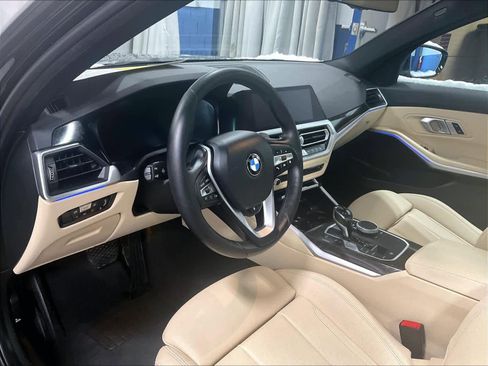 Used 2021 BMW 330i xDrive 330i xDrive w/ Premium Package image 8
