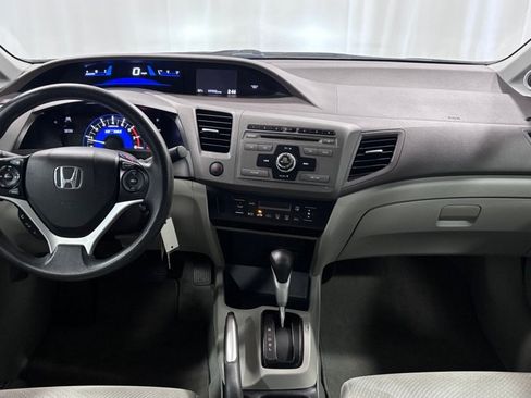 Used 2012 Honda Civic Hybrid Sedan image 12