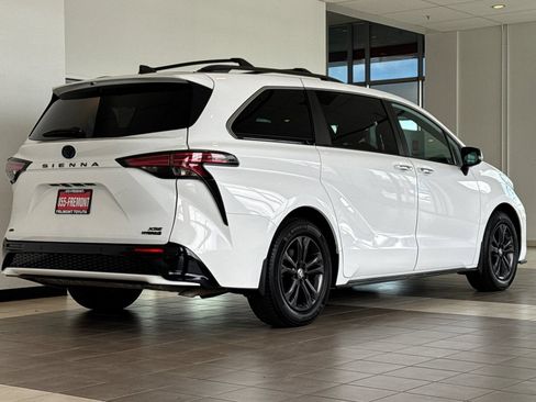 Certified 2024 Toyota Sienna XSE w/ XSE Premium Package AWD/4WD image 4