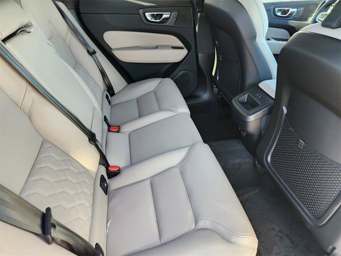 New 2026 Volvo XC60 B5 Plus w/ Protection Package Premier image 28