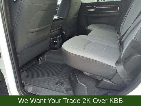 Used 2024 RAM 2500 Big Horn w/ Protection Group AWD/4WD image 10