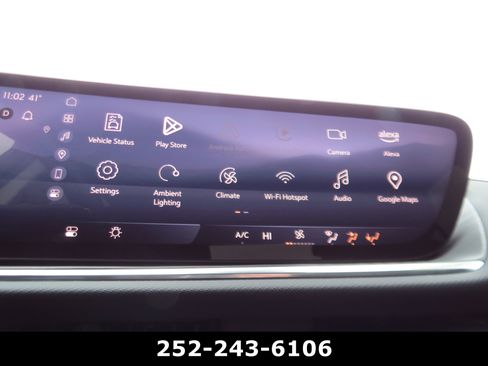 Used 2025 Buick Envision Preferred AWD/4WD image 24