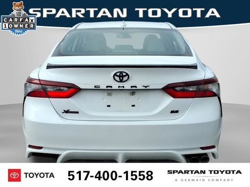 Used 2023 Toyota Camry SE image 8