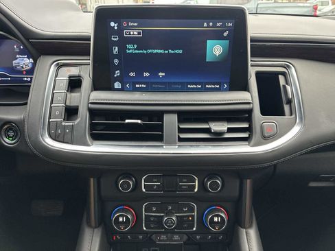 Used 2023 Chevrolet Tahoe High Country image 13