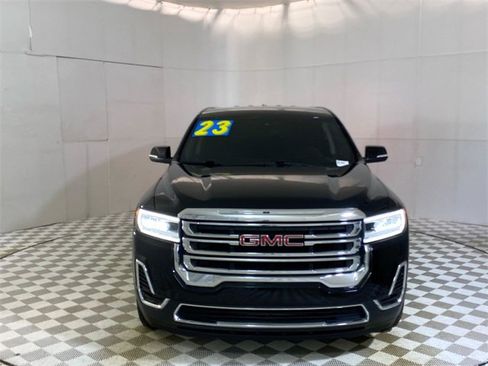 Certified 2023 GMC Acadia SLE w/ LPO, Floor Liner Package image 21