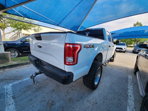 Used 2016 Ford F150 XL w/ Equipment Group 101A Mid AWD/4WD image 4
