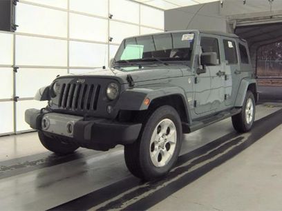 Used 2014 Jeep Wrangler Unlimited Sahara w/ Connectivity Group