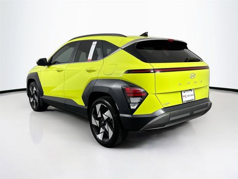 Used 2024 Hyundai Kona Limited FWD image 13