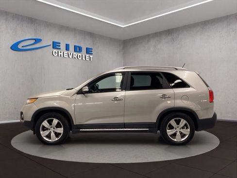 Used 2013 Kia Sorento EX w/ EX V6 Premium Pkg AWD/4WD image 11