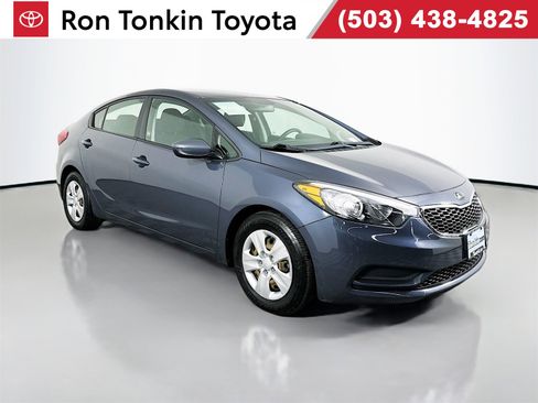 Used 2016 Kia Forte LX image 1