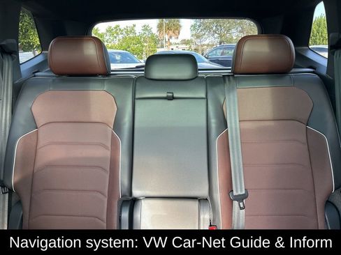 Used 2024 Volkswagen Tiguan SEL R-Line image 14