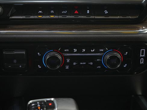 Used 2024 Chevrolet Silverado 1500 RST w/ Convenience Package II image 19