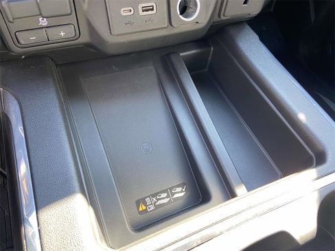 Used 2020 GMC Sierra 1500 SLT w/ SLT Premium Package image 25