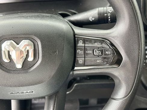 Used 2024 RAM ProMaster 2500 w/ Convenience Group FWD image 19