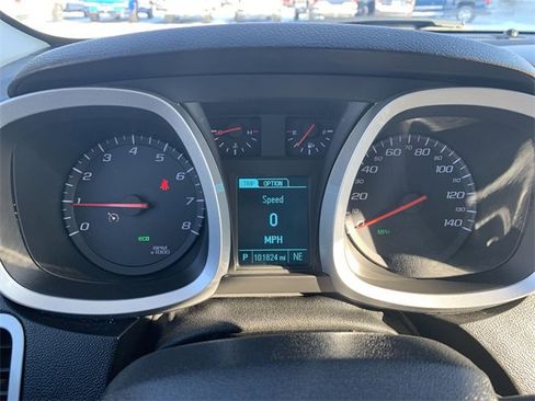 Used 2017 Chevrolet Equinox LT w/ Convenience Package image 11