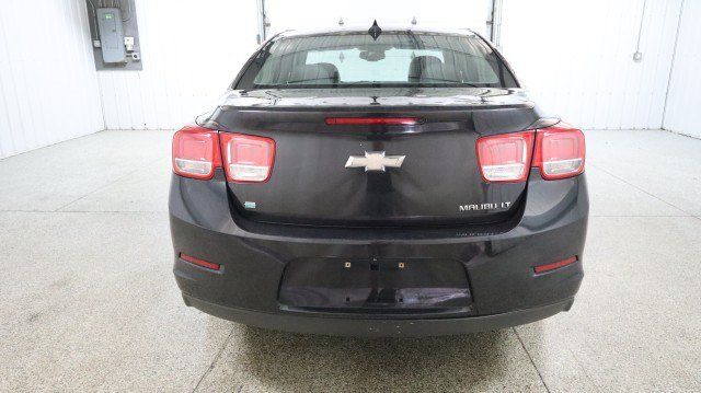 Used 2015 Chevrolet Malibu LT w/ Leather Package FWD image 8