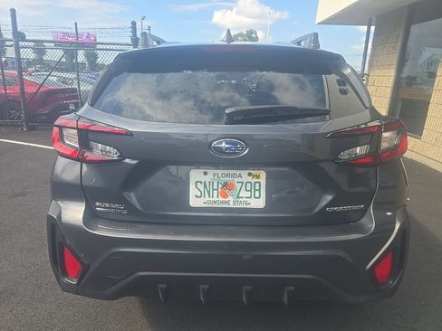 Used 2025 Subaru Crosstrek 2.5i Premium AWD/4WD image 5