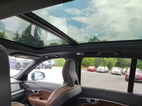 Used 2022 Volvo XC90 T6 Inscription image 26