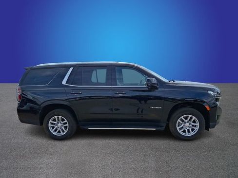 Used 2023 Chevrolet Tahoe LT w/ Luxury Package AWD/4WD image 3