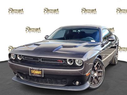Used 2016 Dodge Challenger R/T Scat Pack w/ Driver Convenience Group