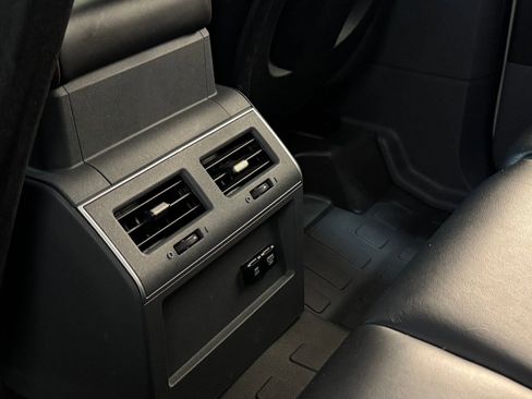 Used 2024 INEOS Grenadier Fieldmaster Edition image 23