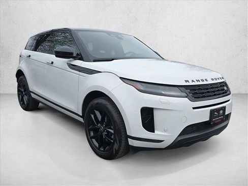 Used 2024 Land Rover Range Rover Evoque S image 3