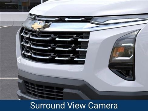 New 2026 Chevrolet Equinox LT w/ Safety and Technology Package FWD image 15