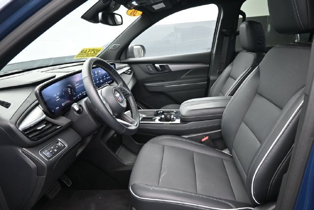 Used 2026 Buick Enclave Preferred AWD/4WD image 13