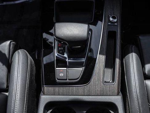 Certified 2023 Audi Q5 2.0T Premium Plus w/ Premium Plus Package AWD/4WD image 19