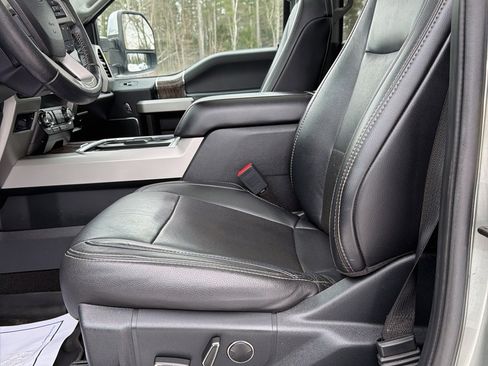 Certified 2019 Ford F350 Lariat w/ Lariat Ultimate Package image 18