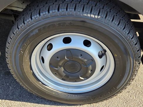 Used 2024 Ford Transit 350 XL RWD image 9