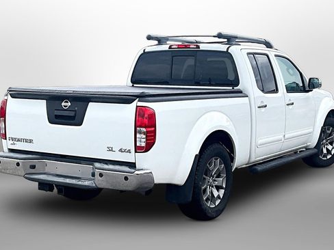 Used 2017 Nissan Frontier SL AWD/4WD image 11