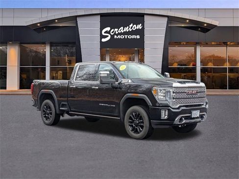 Used 2023 GMC Sierra 3500 Denali w/ Denali Black Diamond Edition image 7