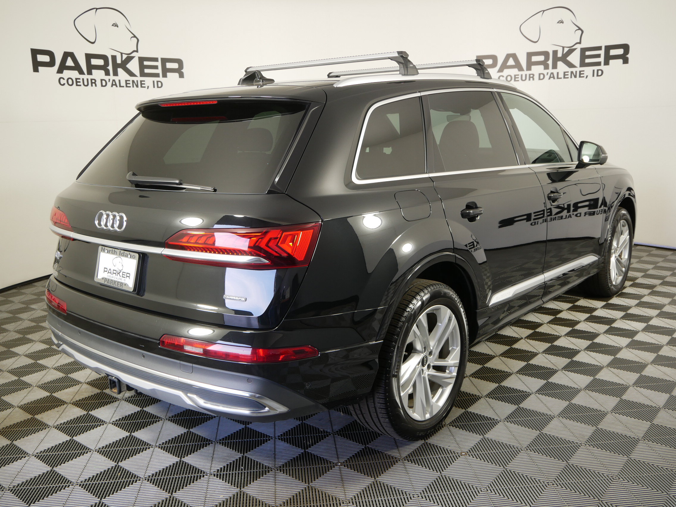Used 2023 Audi Q7 2.0T Premium w/ Convenience Package AWD/4WD image 5