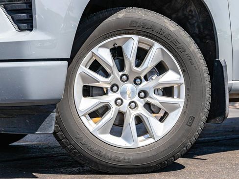 Used 2024 Chevrolet Silverado 1500 Custom RWD image 6