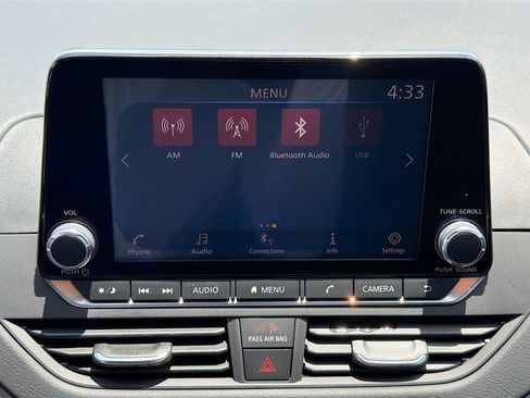 Used 2020 Nissan Altima 2.5 SR w/ Premium Package FWD image 30