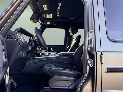 Used 2025 Mercedes-Benz G 63 AMG 4MATIC image 18
