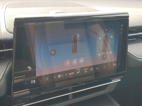 New 2026 Lincoln Nautilus Reserve w/ Jet Appearance Package image 25