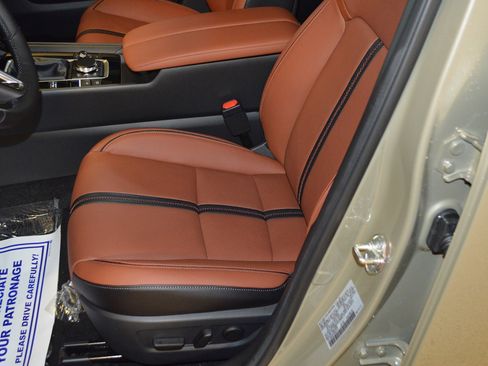 New 2025 MAZDA CX-50 Meridian Edition w/ Weather Package image 15