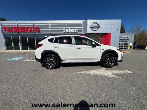 Used 2023 Subaru Crosstrek Hybrid w/ Moonroof Package w/Navigation AWD/4WD image 20