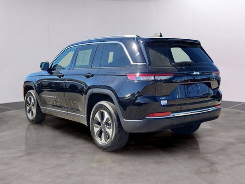 Used 2023 Jeep Grand Cherokee 4WD 4xe image 6