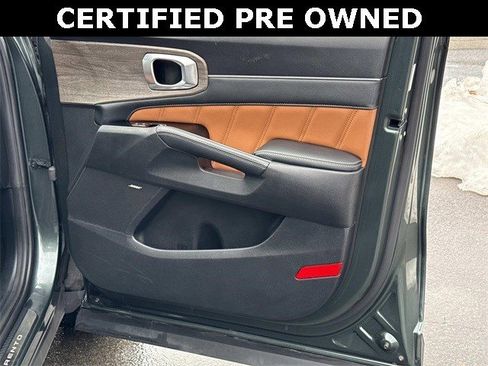 Used 2021 Kia Sorento SX Prestige image 5