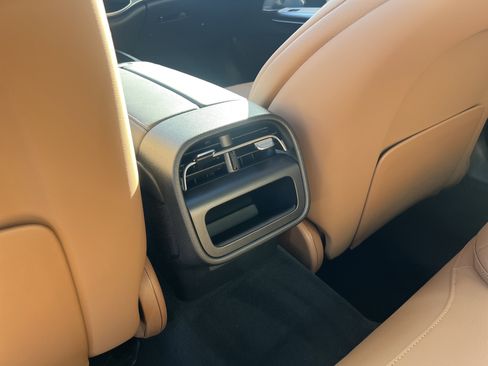 New 2026 Mercedes-Benz E 350 4MATIC Sedan image 24