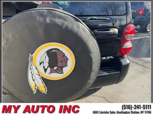 Used 2007 Jeep Liberty Sport image 34