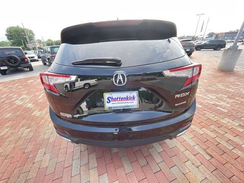 Used 2024 Acura RDX SH-AWD image 30