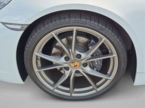 Used 2021 Porsche 718 Cayman RWD image 18