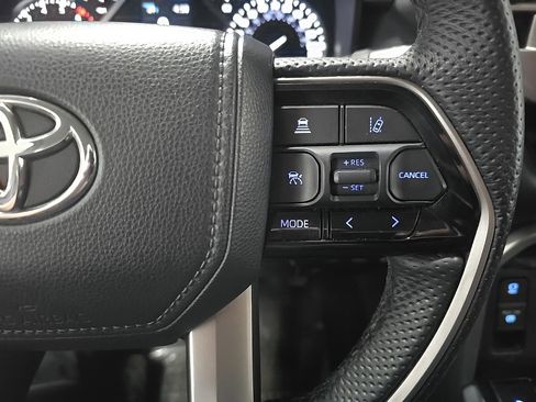 Used 2022 Toyota Tundra Limited image 20